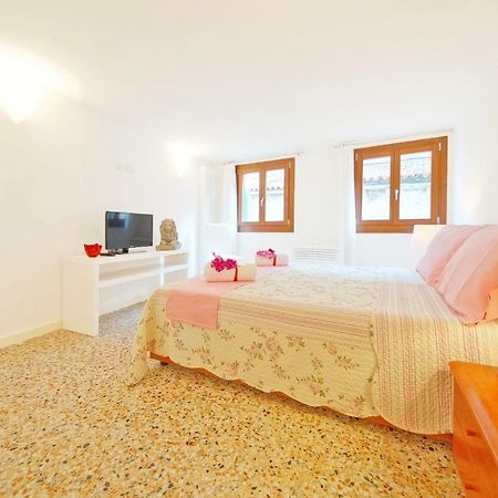 Sant'Aponal Apartment Rialto Venedig Exterior foto