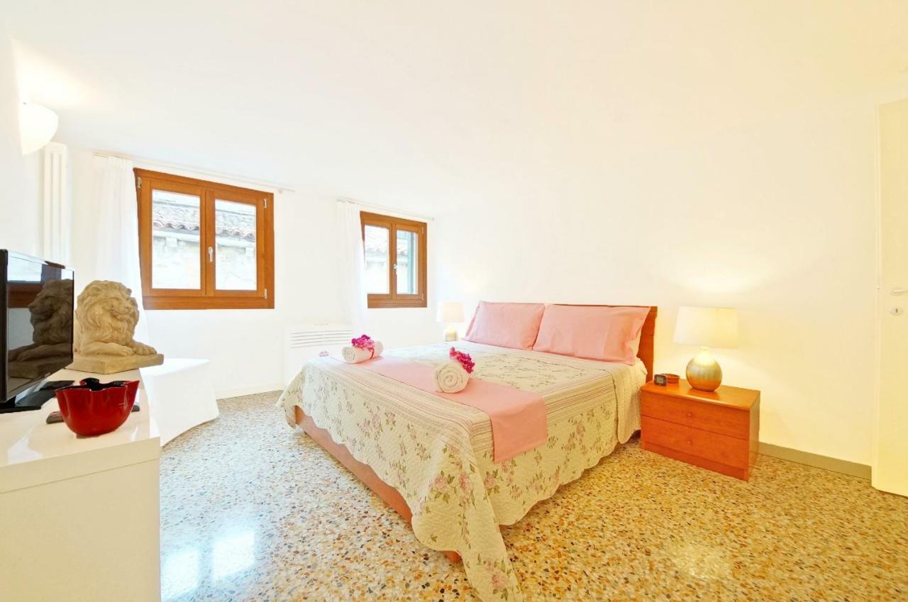 Sant'Aponal Apartment Rialto Venedig Exterior foto