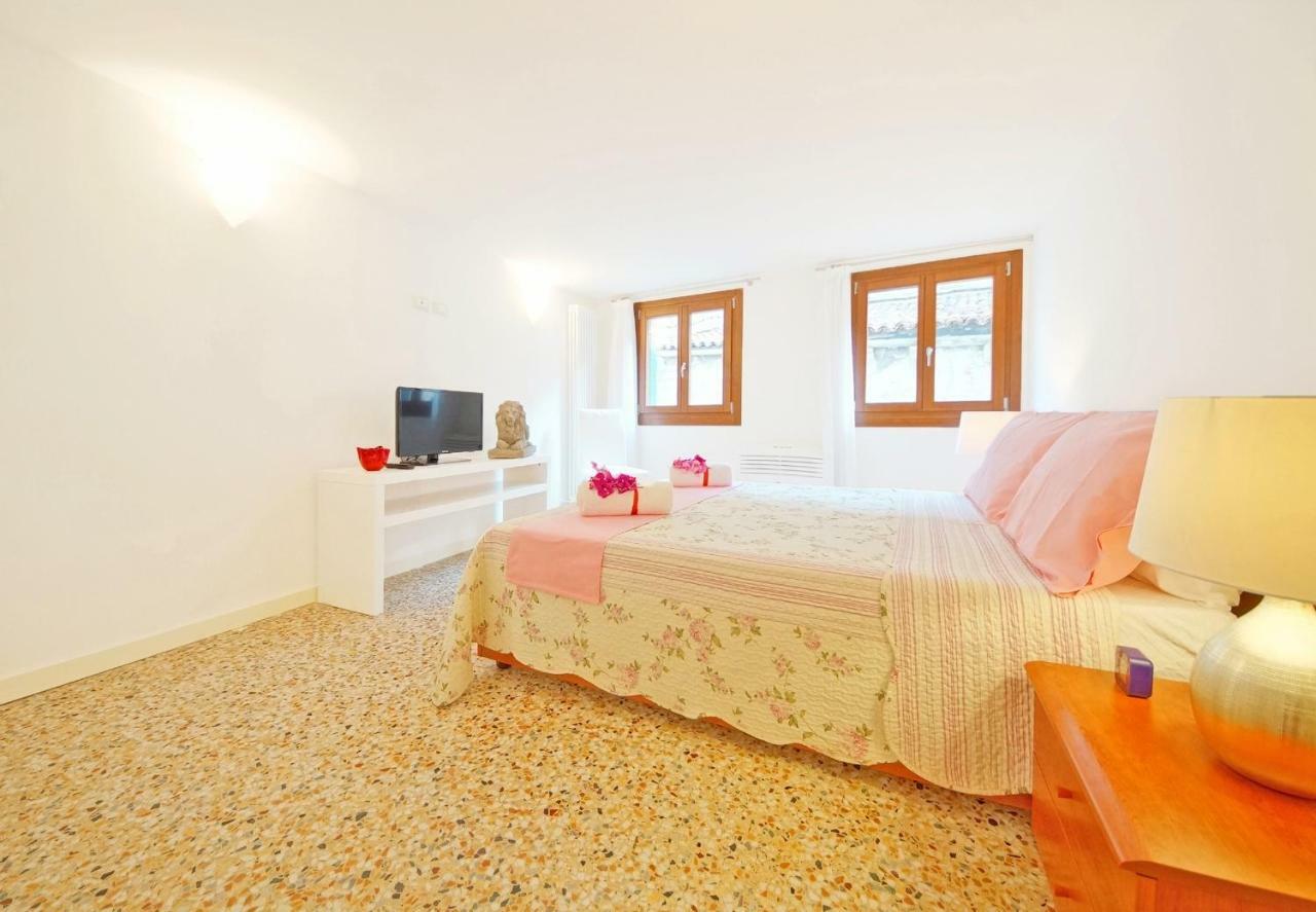 Sant'Aponal Apartment Rialto Venedig Exterior foto
